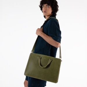 MATT & NAT Alban VEGAN BRIEFCASE  in Olive Green